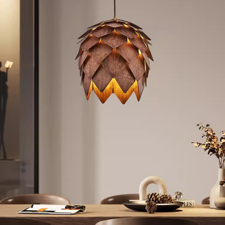 Lisslune | LumeLeaf nature-inspired lamp