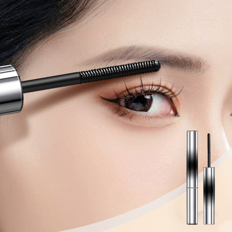 Lisslune | Waterproof and smudge-proof mascara in metal bottle