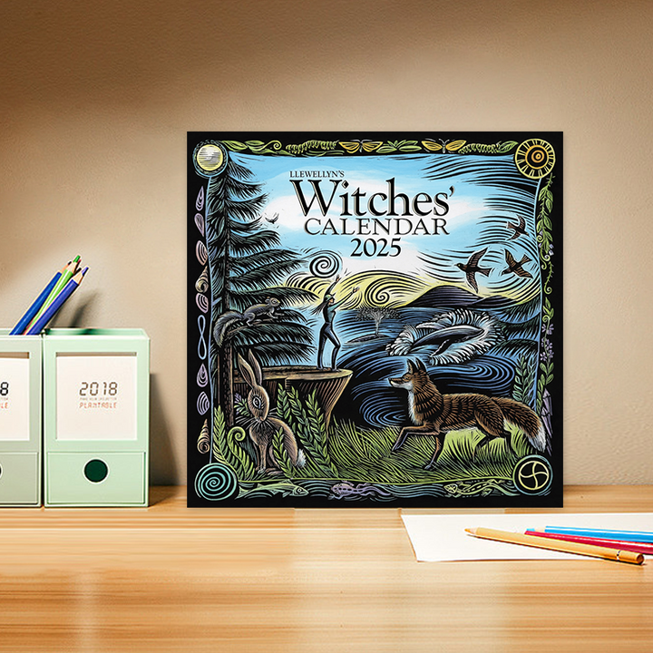 Lisslune | Witch Calendar 2025