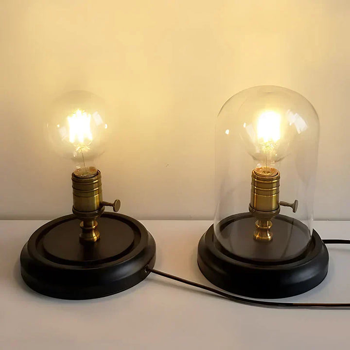 Lisslune | NovaEdison – Vintage-inspired lamp with classic Edison light bulb aesthetic