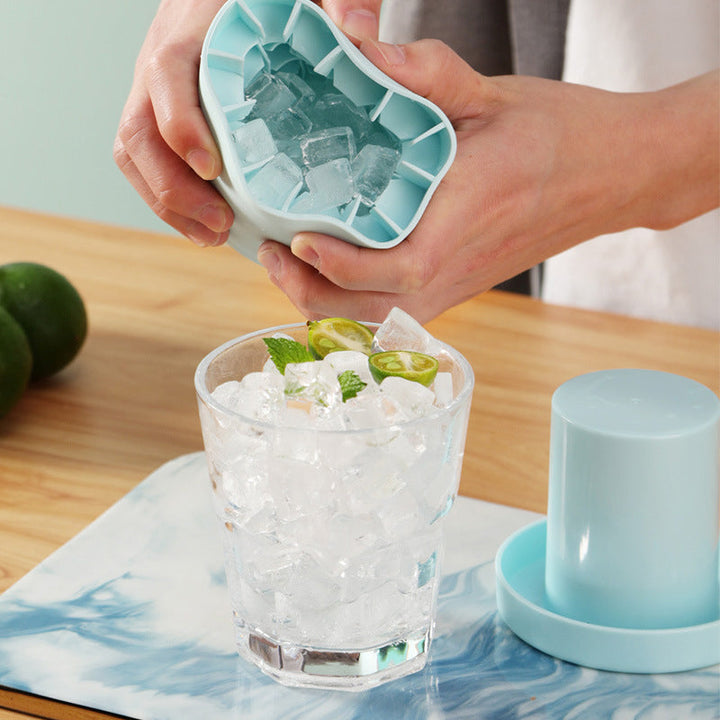 Lisslune | Cylindrical Ice Cube Mold made of Silicone