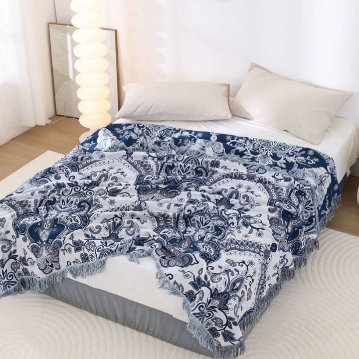 Lisslune | Paisley Dream Cotton Tassel Blanket