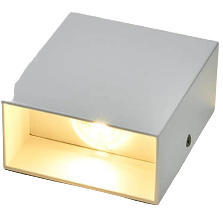 Lisslune | LumiGuard LED wall lamp with motion sensor – Modern outdoor lighting