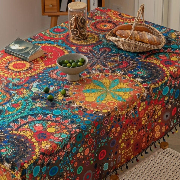 Lisslune | Hypno Bloom Tassel Tablecloth