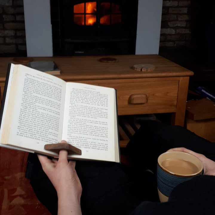Lisslune | Book reading tool made of solid wood