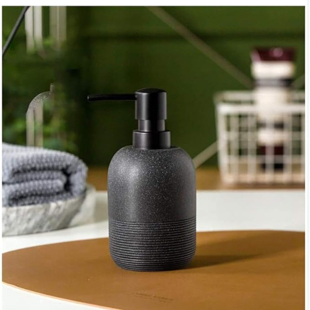 Lisslune | Sleek Resin Soap Dispenser