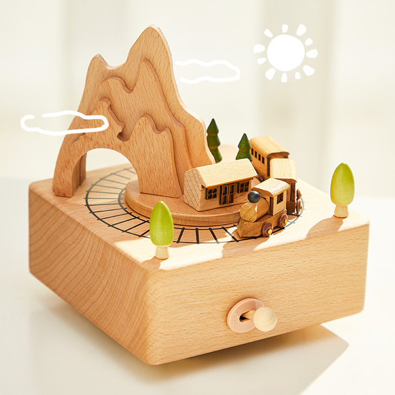 Lisslune | Christmas music box made of wood