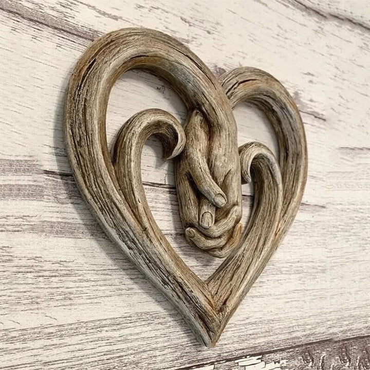 Lisslune | Rustic Wooden Heart-Shaped Wall Decoration