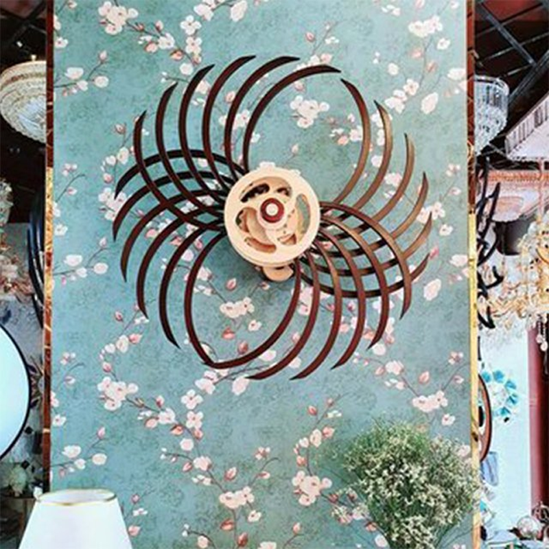 Lisslune | Handmade Kinetic Sculpture
