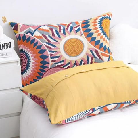 Lisslune | SUZY - Cotton pillow cover with minimalist chic
