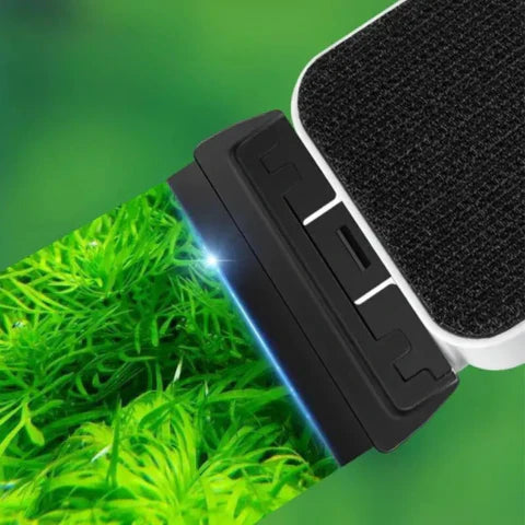 Lisslune | Magnetic Aquarium Glass Cleaner | Easy-Grip Design & Corner-Savvy Blades for Crystal-Clear Views and Algae-Free Habitats