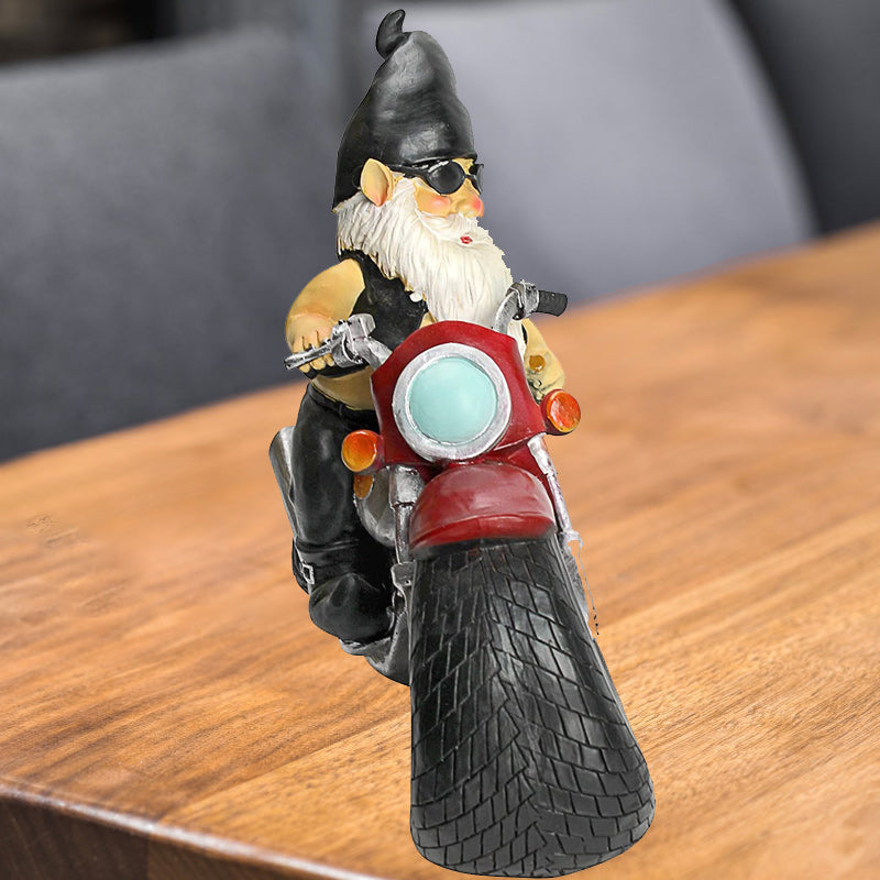 Lisslune | Funny Modern Gnome Garden Statue
