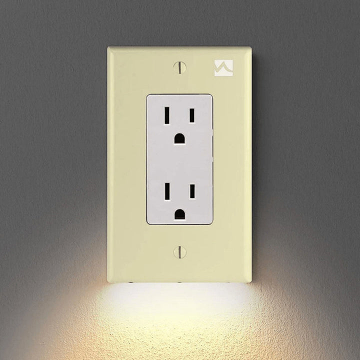 Lisslune | Outlet wall plate with LED night lights