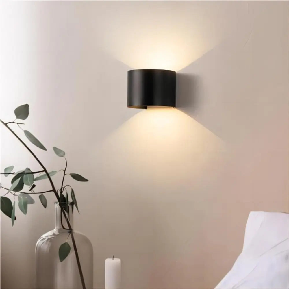Lisslune | CubeLuxe - Modern Wall Lamp