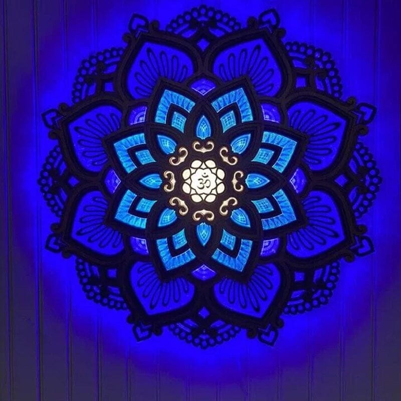 Lisslune | Handcrafted Mandala Wall Light made of Wood