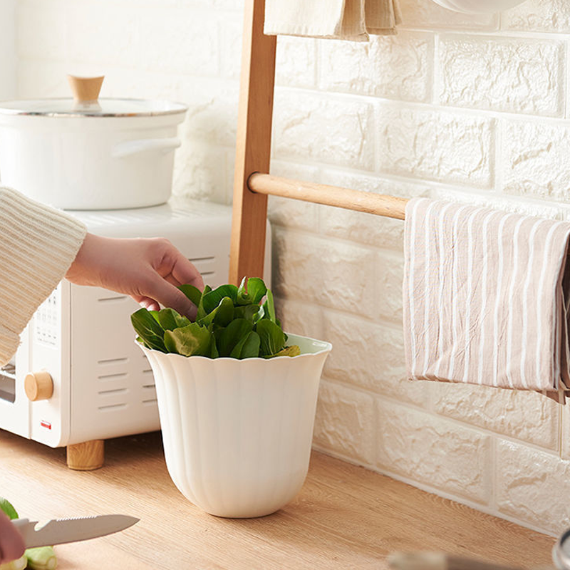 Lisslune | Wall-mounted trash can for the kitchen