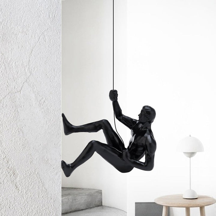 Lisslune | Climbing wall hanging statues