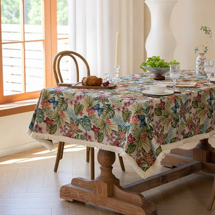 Lisslune | Ornate Floral Linen Tablecloth