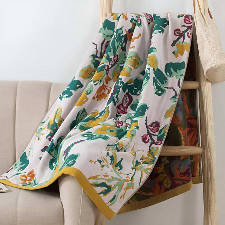 Lisslune | Nature’s Embrace Floral Bath Towel