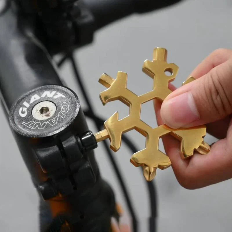 Lisslune | Snowflake | 18-in-1 Multitool