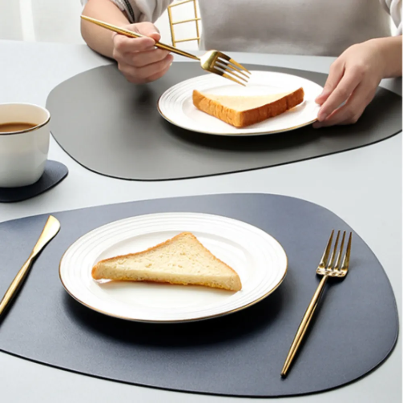 Lisslune | Pebble Place Mat and Coaster