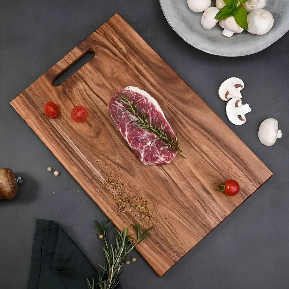 Lisslune | BOARDLY – Cutting board made of acacia wood with handle, sturdy & durable