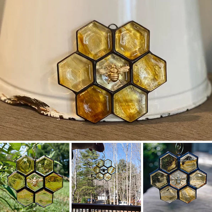 Lisslune | Bee ornament or sun catcher made of stained glass
