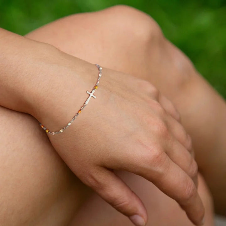 Lisslune | Trendy Cross Bracelet