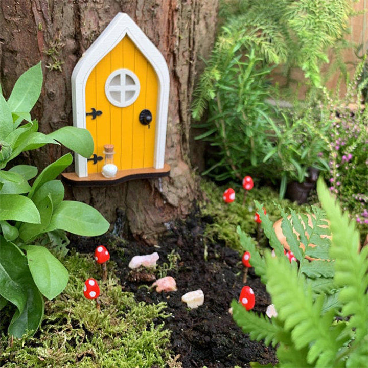 Lisslune | Fairy Tale Scene - Mini Elf Door