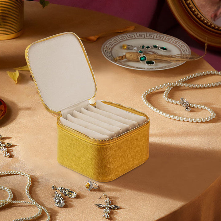 Lisslune | Leather jewelry box for travel