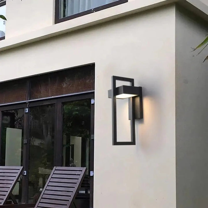 Lisslune | AuraBright – Modern Outdoor Wall Light with Energy-Efficient LED