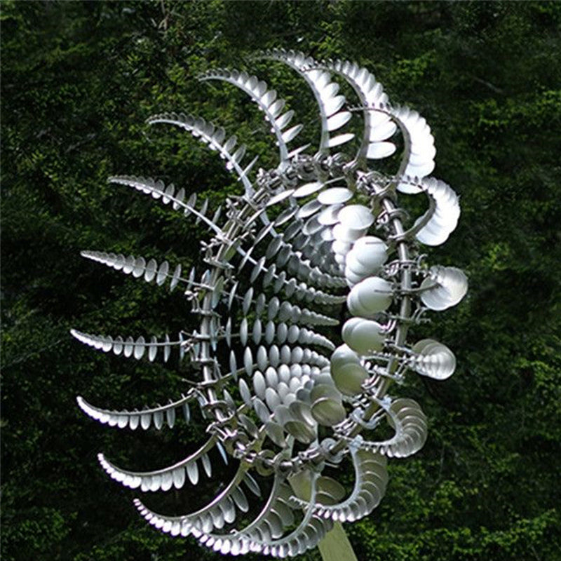 Lisslune | Unique and magical windmill made of metal