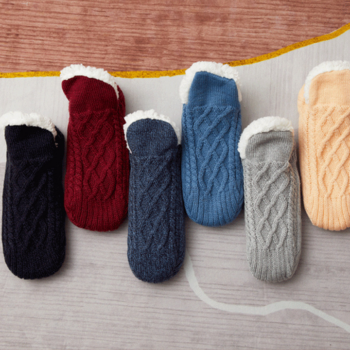 Lisslune | V neck Cozy Socks Slippers
