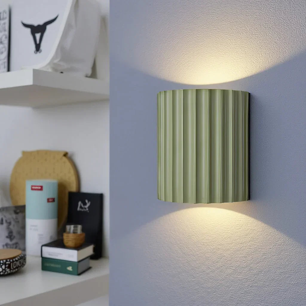 Lisslune | Minimalist LED Wall Light – Soft Glow Up & Down Accent Lighting for Indoor Spaces