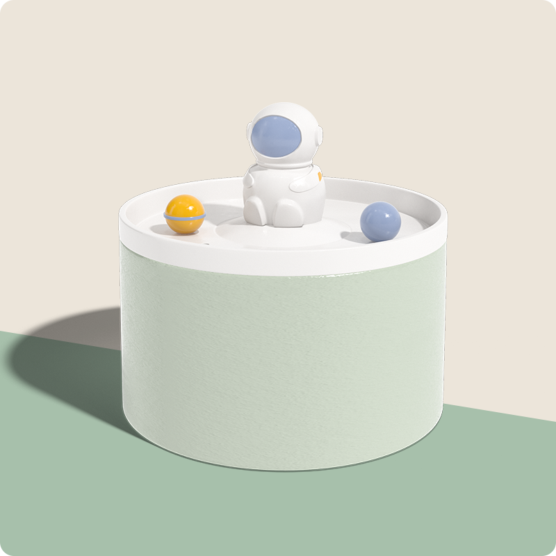 Lisslune | COSMO - Automatic Astronaut Water Fountain