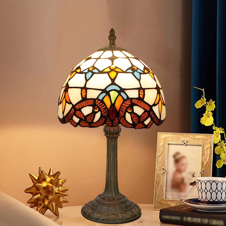 Lisslune | VerreMystique Tiffany Lamp – Timeless Stained Glass Table Lamp for Warm Ambient Lighting