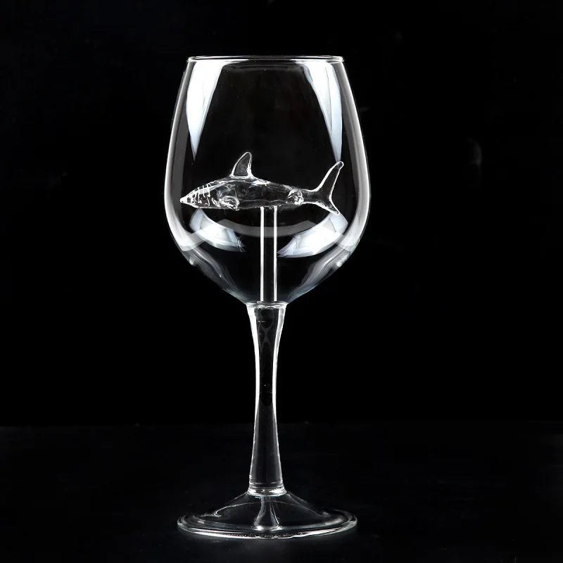 Lisslune | Built-in Shark Sea Wine Glasses