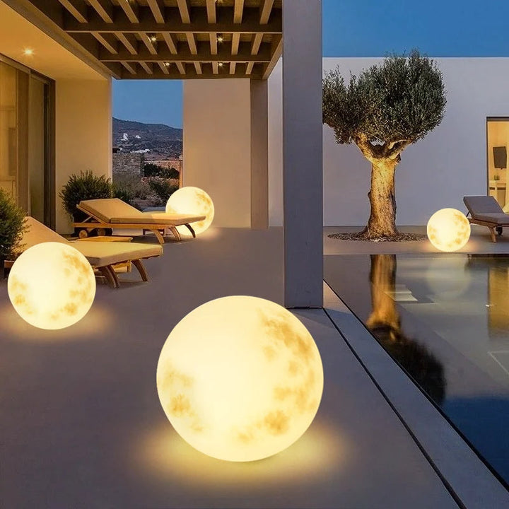 Lisslune | Garden lamp in the shape of the moon