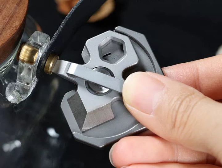 Lisslune | Titanium EDC Multi-Tool - Screwdriver, Wrench, Cool Pendant
