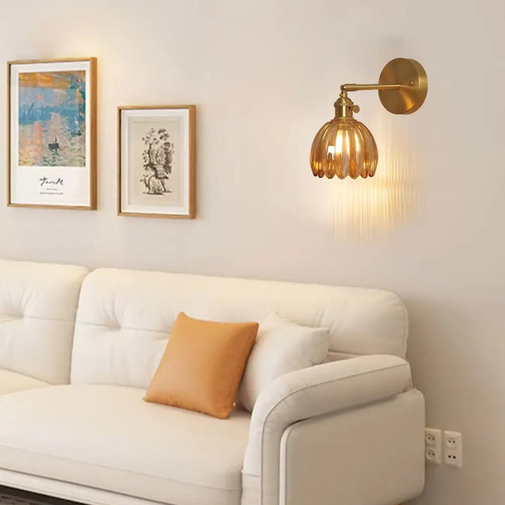 Lisslune | GlowForge - Stylish Wall Lamp with a Metallic Finish