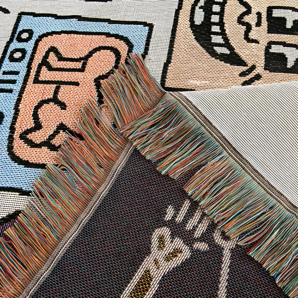 Lisslune | Bold Expressions Tassel Blanket