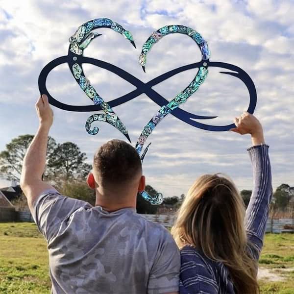 Lisslune | Iron Wall Art with Infinity Heart Design