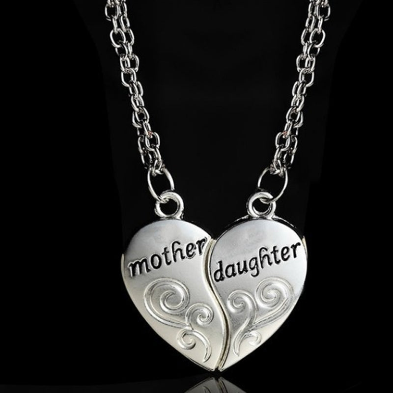 Lisslune | Mother and Daughter Heart Necklace