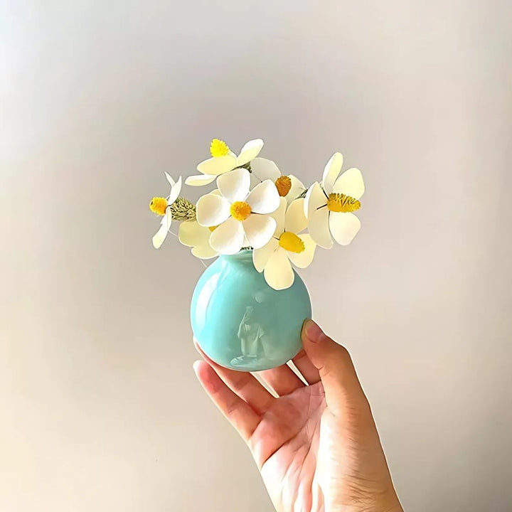 Lisslune | Puffy Pout Vase