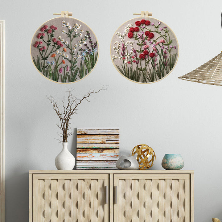 Lisslune | Embroidery hoop flower kit for beginners