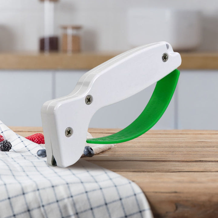 Lisslune | Portable knife sharpener for outdoor use