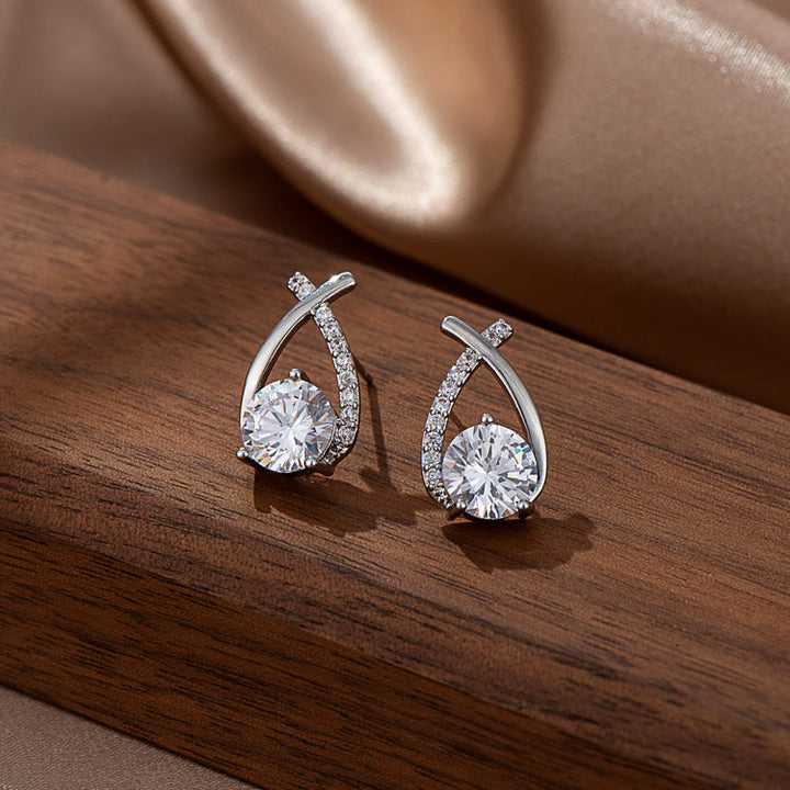 Lisslune | MERMAID TAIL STUD EARRINGS