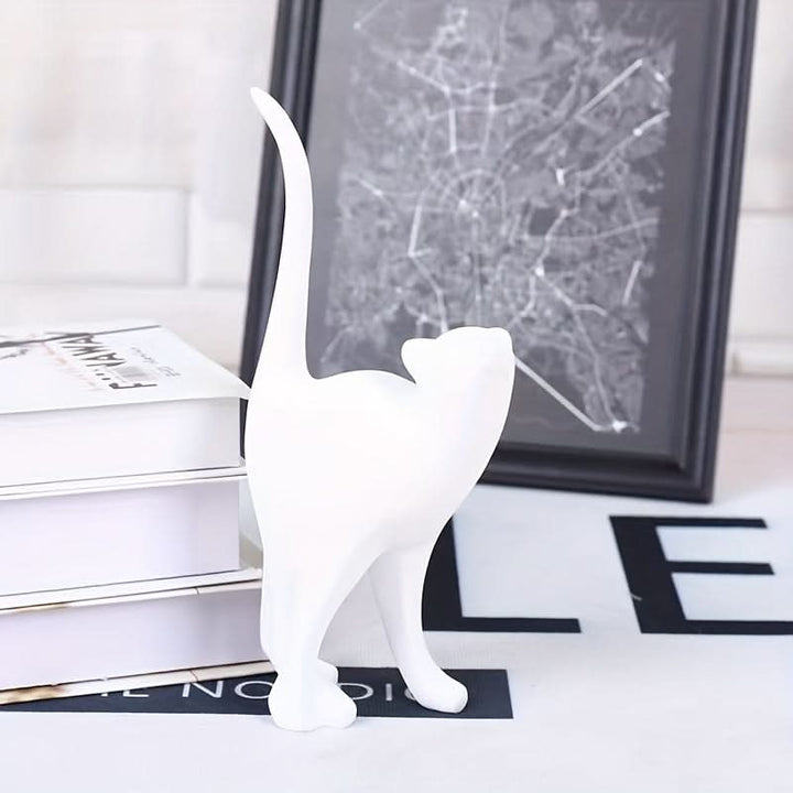 Lisslune | Modern Resin Cat Figurine – Nordic Style Decor