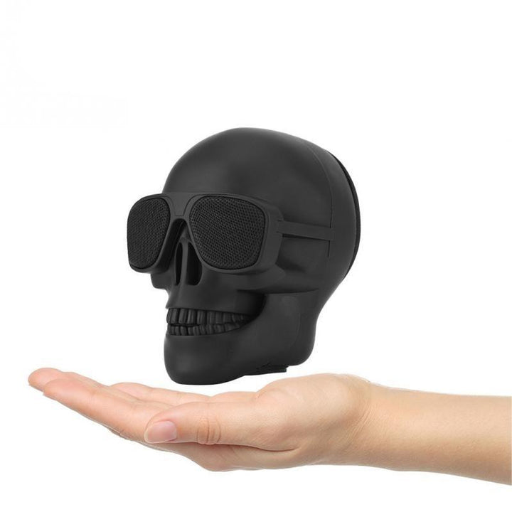 Lisslune | Black Skull Speaker Bluetooth  Stereo Speaker