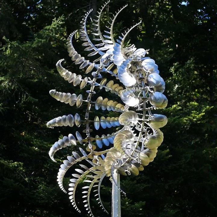 Lisslune | Magic Metal Kinetic Sculpture